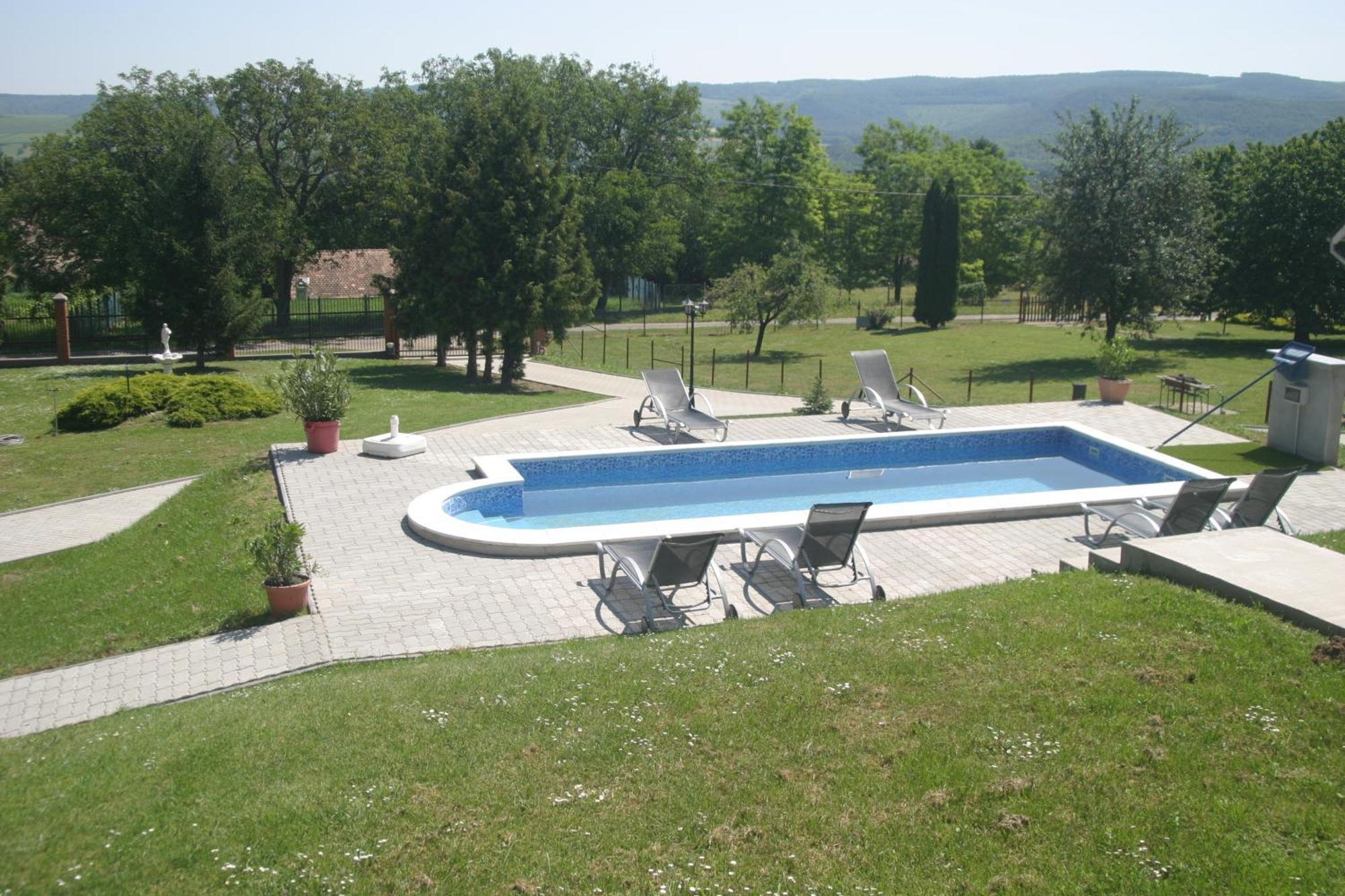 Villa Teleki Bagian luar foto