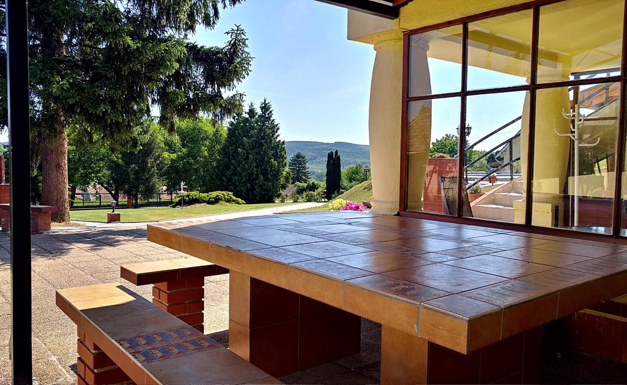 Villa Teleki Bagian luar foto